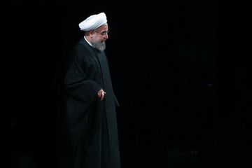 هشدار ۵۰ اقتصاددان برجسته ایرانی درباره عدم ادامه دولت روحانی